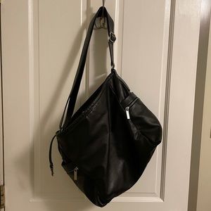 Rough & Tumble Pillow Top Bucket